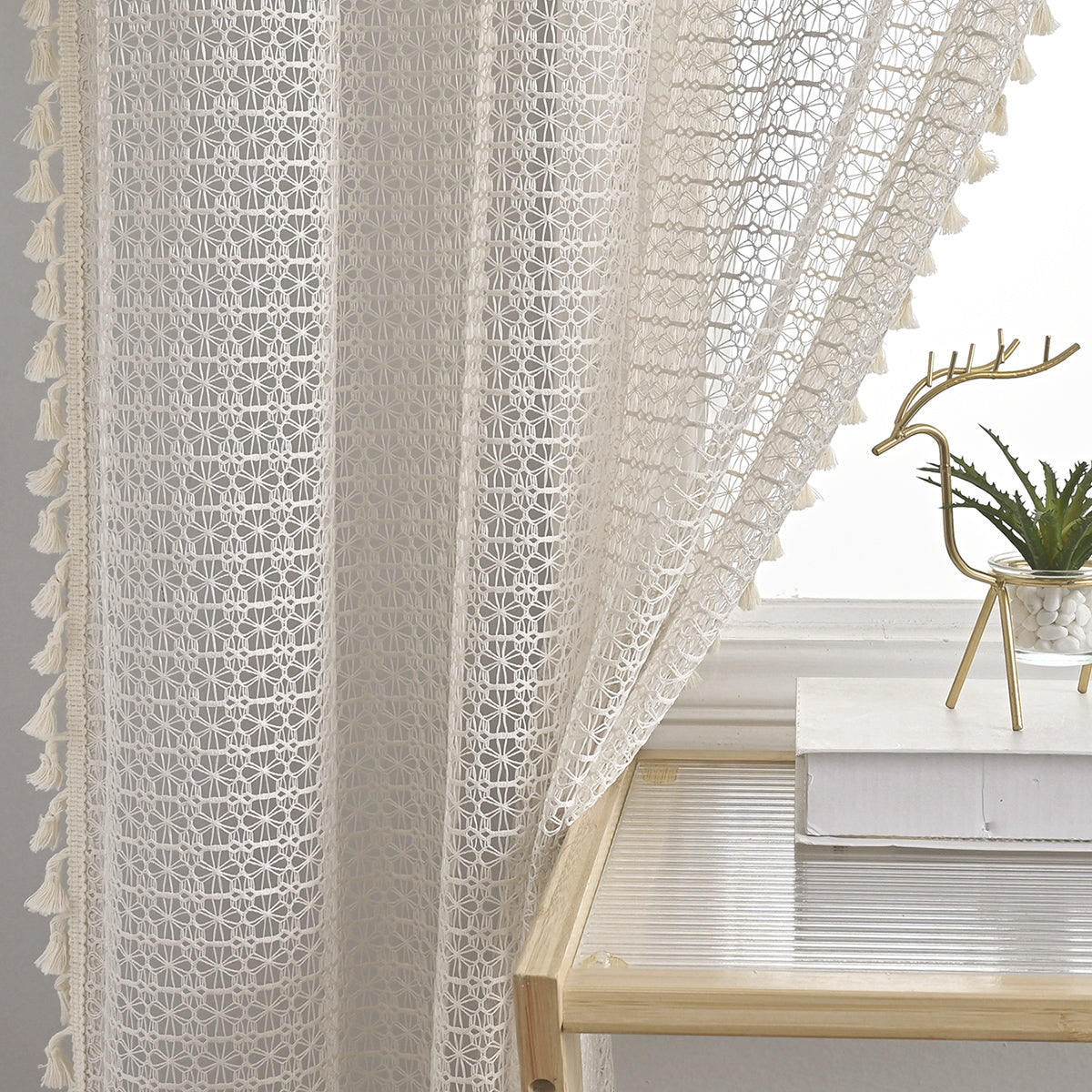 VivaBreeze | Elegante transparente Vorhänge für helle und geräumige Innenräume