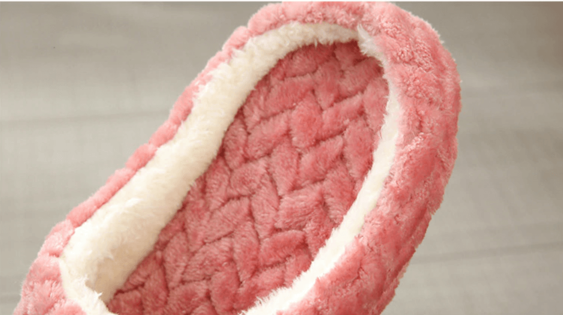KuschelSohle | Fluffige Hausschuhe für ein warmes Zuhause - Brezella