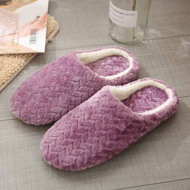 KuschelSohle | Fluffige Hausschuhe für ein warmes Zuhause - Brezella