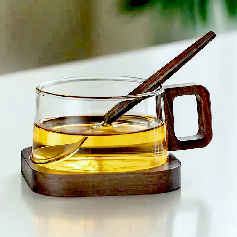 NatureSip | Borosilikat-Glasmug mit stilvollen Holzdetails - Brezella