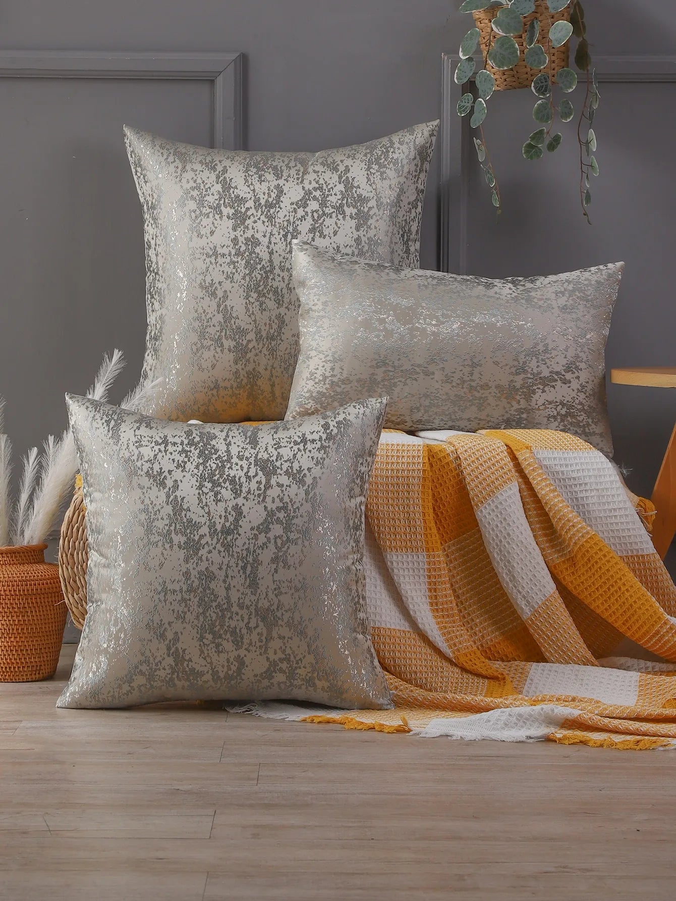 VelvetLuxe | Samtkissenbezüge für eine elegante Atmosphäre