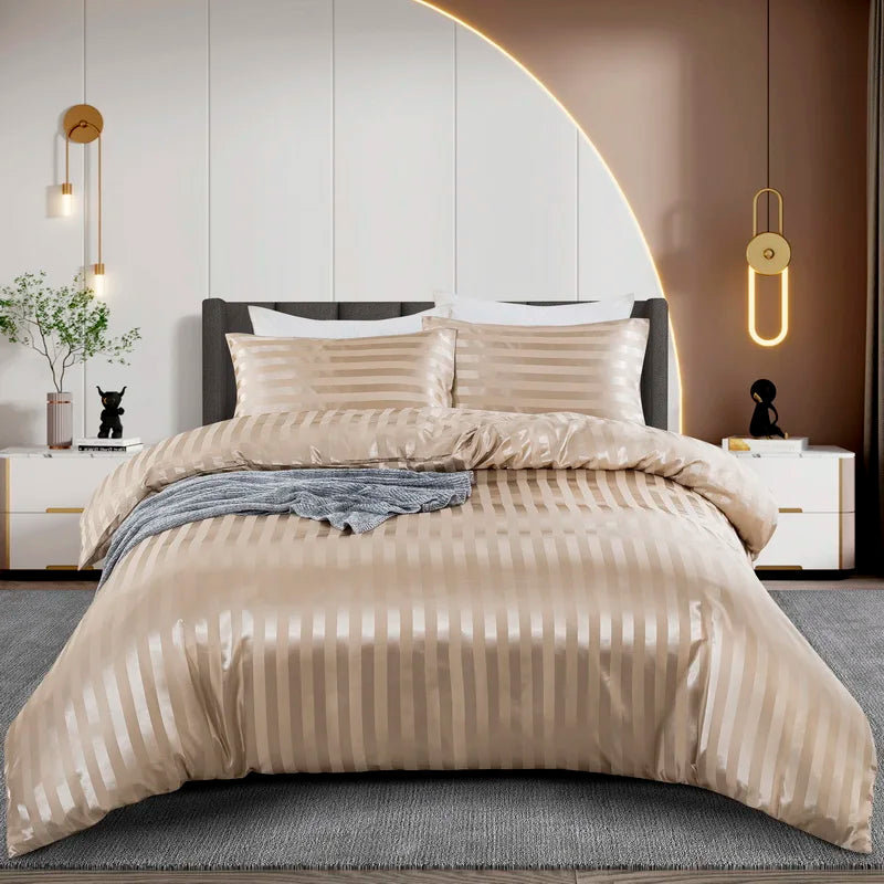 TraumSeide | Hochwertiges Bettwäsche-Set aus Satin - Brezella