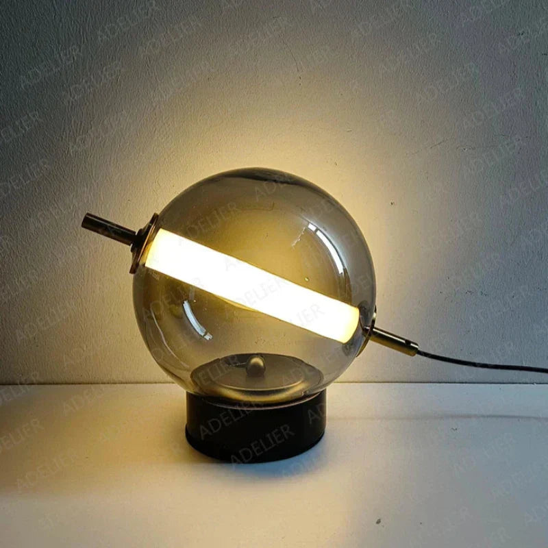 VintageFlair | Luxuriöse Retro-Tischleuchte