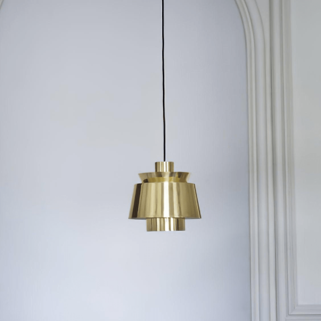 StellaBeam | Schlichte Hängelampe mit luxuriösem Licht - Brezella
