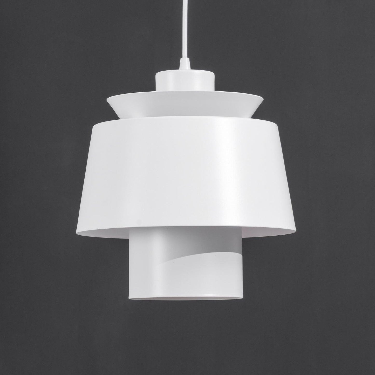 StellaBeam | Schlichte Hängelampe mit luxuriösem Licht - Brezella