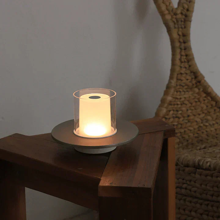 CandleLux | Induktive LED-Lampe für ein edles Ambiente - Brezella