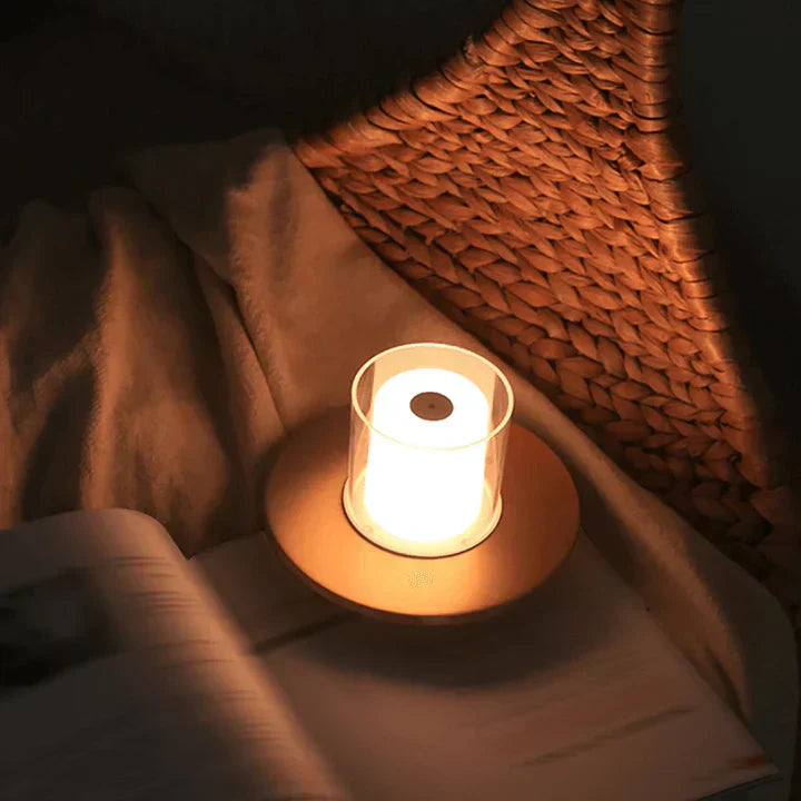 CandleLux | Induktive LED-Lampe für ein edles Ambiente - Brezella