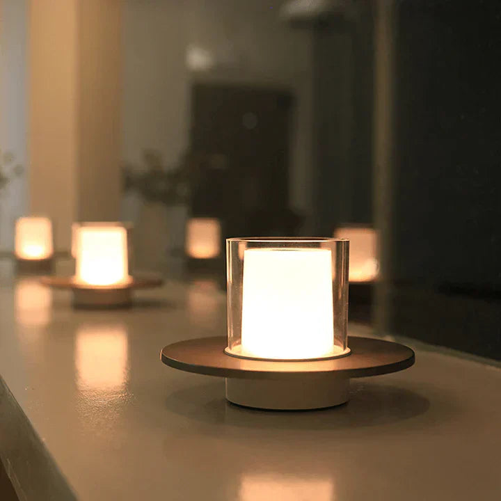 CandleLux | Induktive LED-Lampe für ein edles Ambiente - Brezella