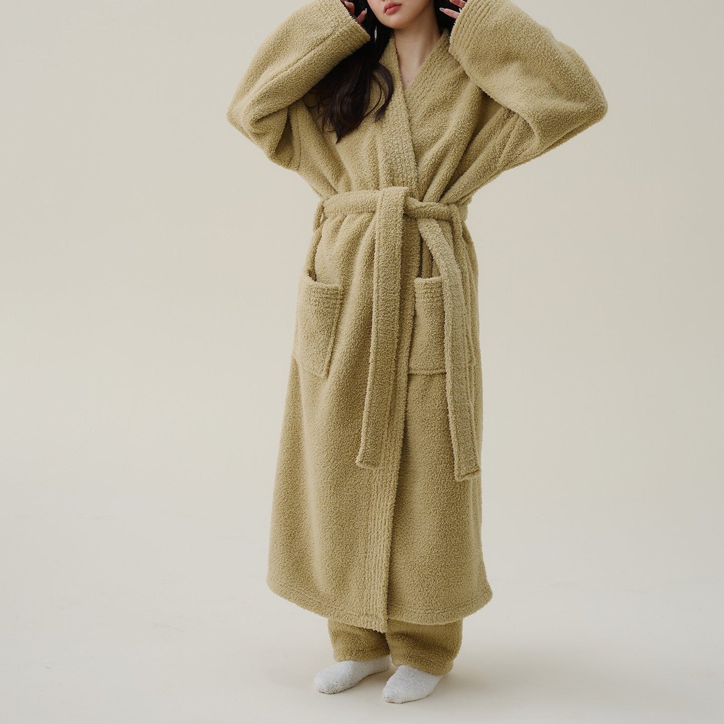ThermoKimono | Weicher Flanellbademantel für kalte Tage - Brezella