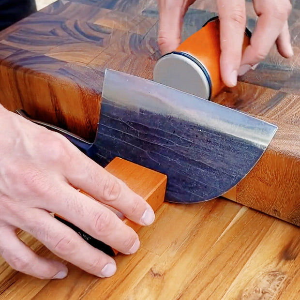 EdgePro | Der smarte Schleifer für scharfe Messer - Brezella