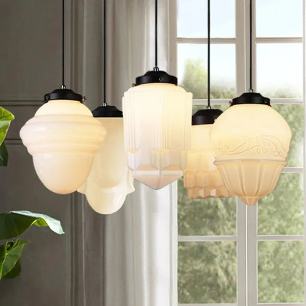 LumiVorm | Moderne geometrische Glasleuchte für klare Linien - Brezella