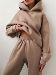 ComfyFit | Oversized Hoodie und Sweatpants für dein Wohlbefinden - Brezella