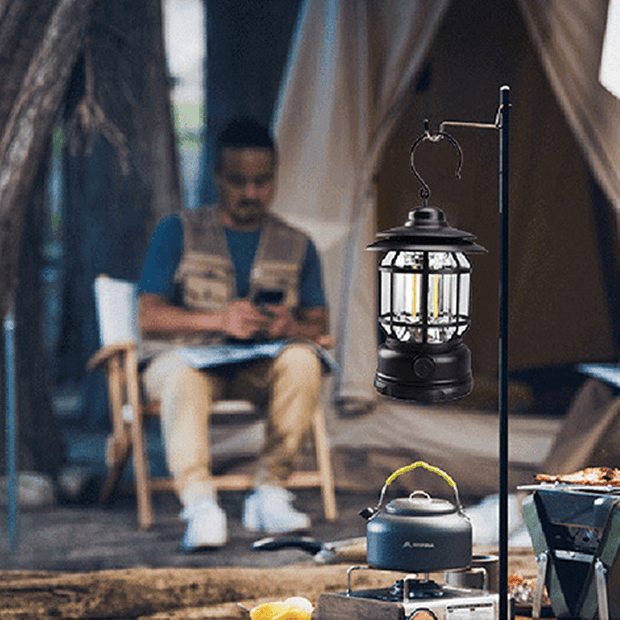 NomadGlow | Robuste Retro-Laterne für unterwegs - Brezella
