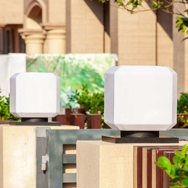 GlowBlock | Elegante kubische Solarlampe für Außenbereiche - Brezella