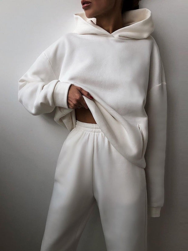 ComfyFit | Oversized Hoodie und Sweatpants für dein Wohlbefinden - Brezella