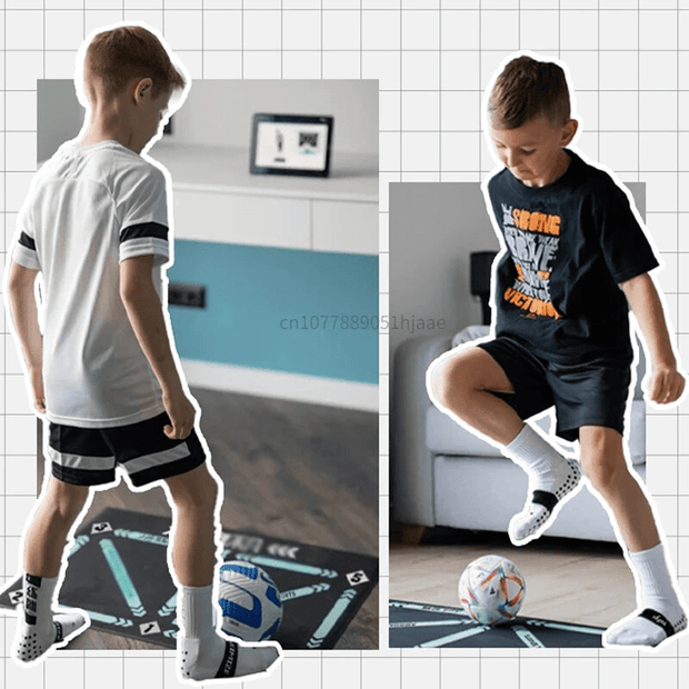 MiniKick | Kompakte Fußballmatte für das Heimtraining - Brezella