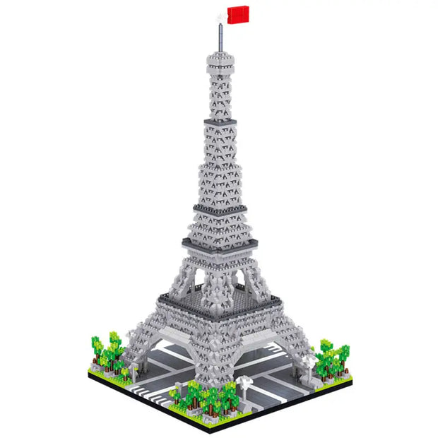EiffelBau | Das detaillierte 3585-teilige Eiffelturm-Modell - Brezella