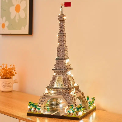 EiffelBau | Das detaillierte 3585-teilige Eiffelturm-Modell - Brezella
