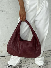 AstraTote | Modische Handtasche mit luxuriösem gewebtem Design - Brezella