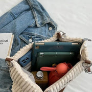 Eleganz | Modische Schultertasche für jeden Tag - Brezella