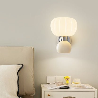 TranquilLume | Moderne LED-Wandleuchte für entspannende Räume