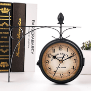 HeritageTime | Klassische Wanduhr mit doppelseitigem Zifferblatt - Brezella