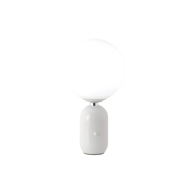 ScandiLeucht | Minimalistische LED-Lampe im nordischen Stil - Brezella