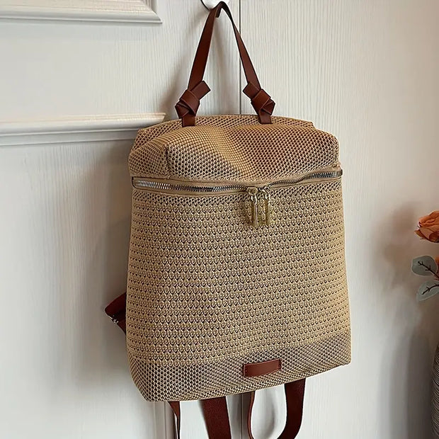 VivaWoven | Stylischer Webrucksack für modebewusste Frauen - Brezella