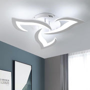 Moderne LED-Deckenleuchte in Blumenform
