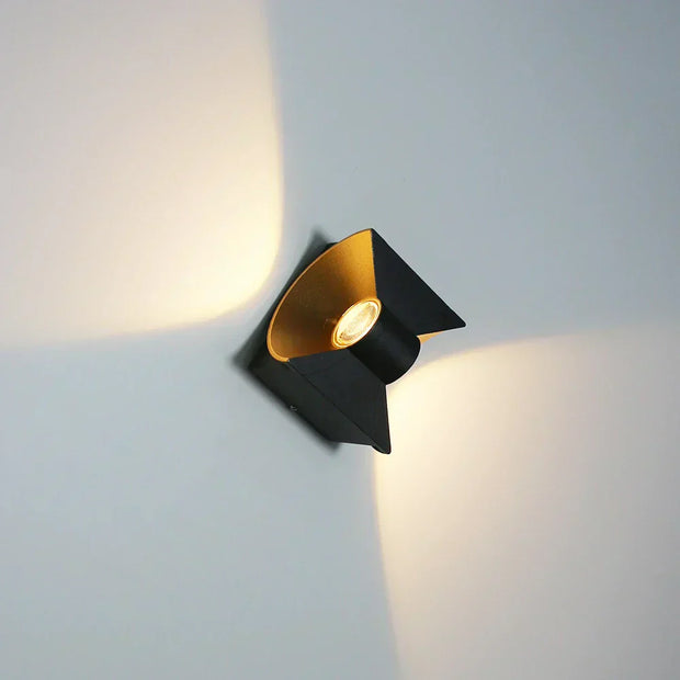 LumiWall | Energieeffiziente LED-Wandleuchte für den Außenbereich - Brezella