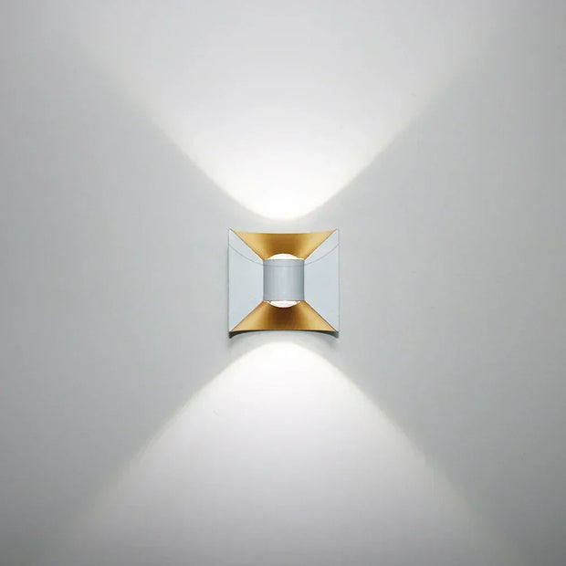 LumiWall | Energieeffiziente LED-Wandleuchte für den Außenbereich - Brezella