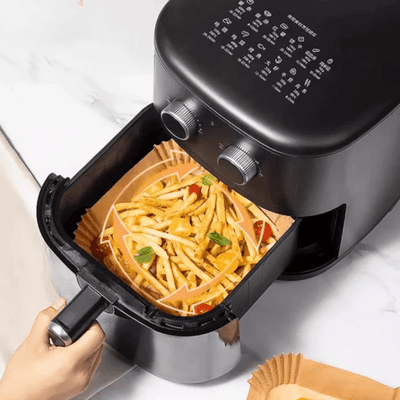 CrispGuard | Antihaft Backpapier für Airfryer &amp; Ofen - Brezella
