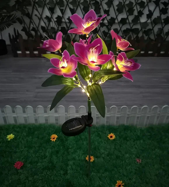 LichtBlüte | Effiziente LED-Solarlampe für den Außenbereich - Brezella