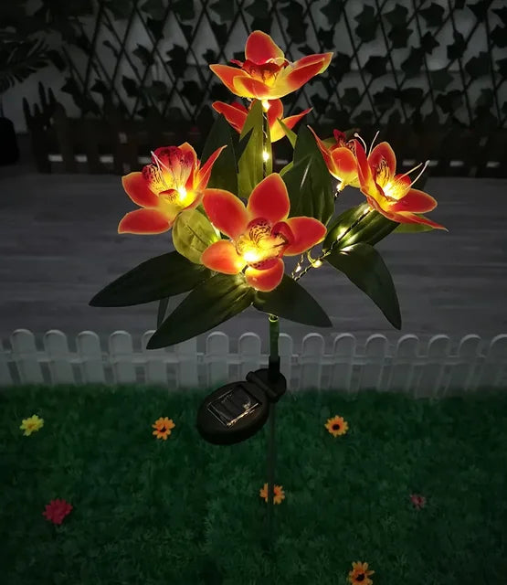 LichtBlüte | Effiziente LED-Solarlampe für den Außenbereich - Brezella