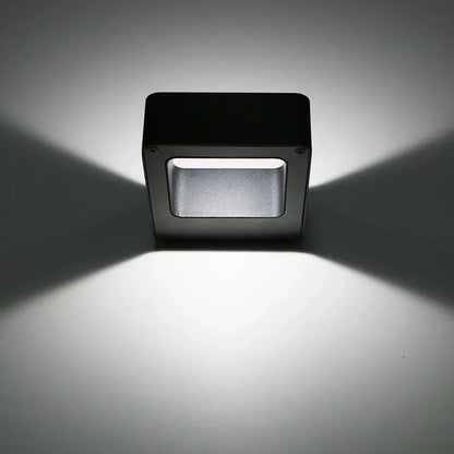 RegenLicht | Wasserdichte LED-Außenbeleuchtung - Brezella