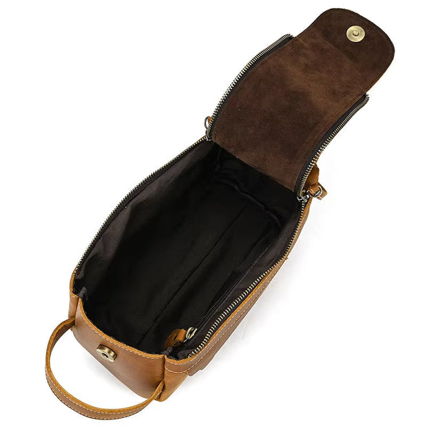 TimelessCase | Klassische Kulturtasche aus hochwertigem Leder - Brezella