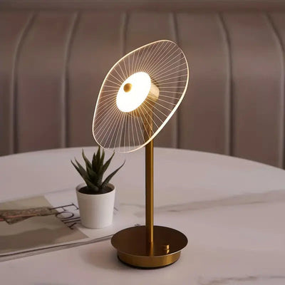 GlowEssence | Minimalistische LED-Tischlampe für Zuhause - Brezella