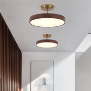 Elegante LED-Deckenleuchte mit Halbeinbau