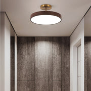 Elegante LED-Deckenleuchte mit Halbeinbau