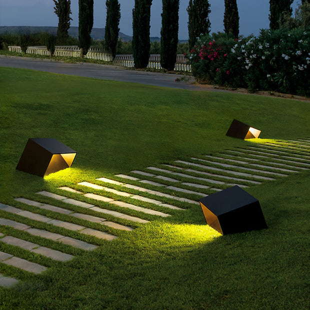 SolarCube | Stylische Solar-Gartenbeleuchtung - Brezella