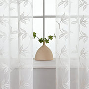 LumiBlossom | Stimmungsvoller Vorhang mit zarten Blumen für einen klassischen Look - Brezella