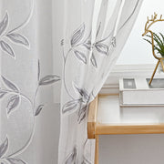 LumiBlossom | Stimmungsvoller Vorhang mit zarten Blumen für einen klassischen Look - Brezella