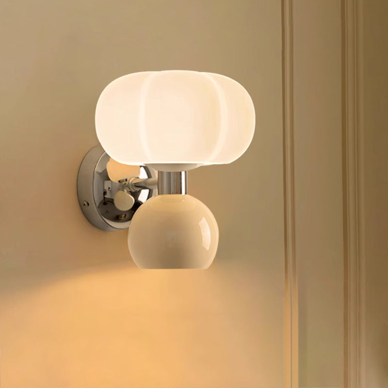 TranquilLume | Moderne LED-Wandleuchte für entspannende Räume