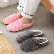 KuschelSohle | Fluffige Hausschuhe für ein warmes Zuhause - Brezella