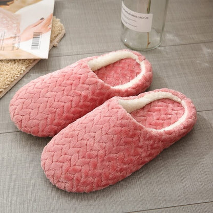 KuschelSohle | Fluffige Hausschuhe für ein warmes Zuhause - Brezella