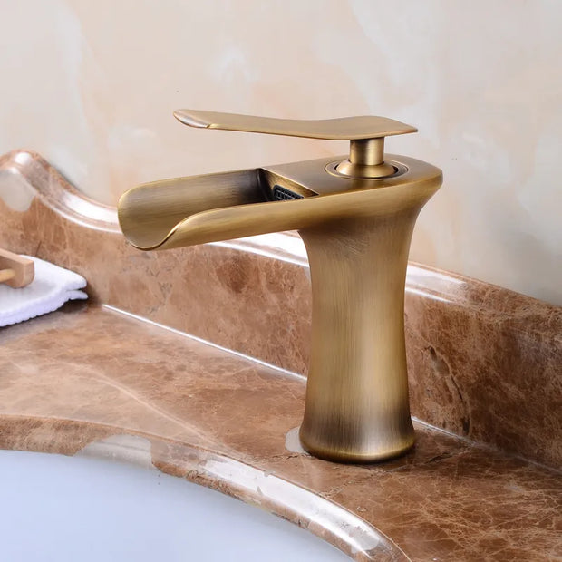 Lyvor | Elegante Premium-Armatur mit modernem Design - Brezella
