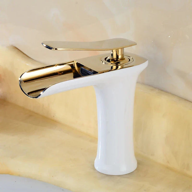 Lyvor | Elegante Premium-Armatur mit modernem Design - Brezella
