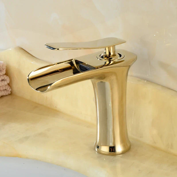 Lyvor | Elegante Premium-Armatur mit modernem Design - Brezella