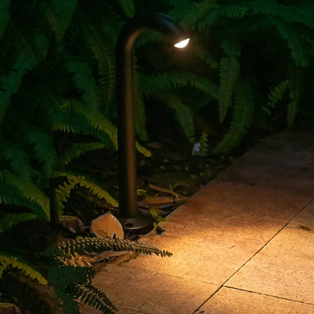 AquaGlow | Wetterfeste LED-Außenlampe - Brezella