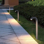 AquaGlow | Wetterfeste LED-Außenlampe - Brezella